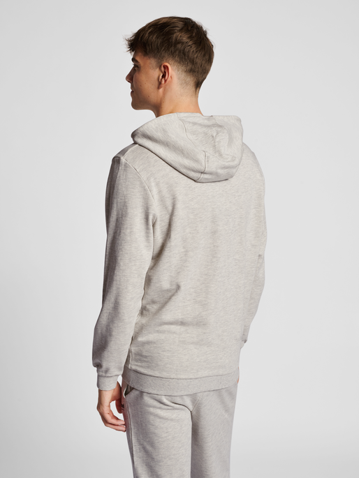 hmlLGC GABE HOODIE, TOFU MELANGE, model