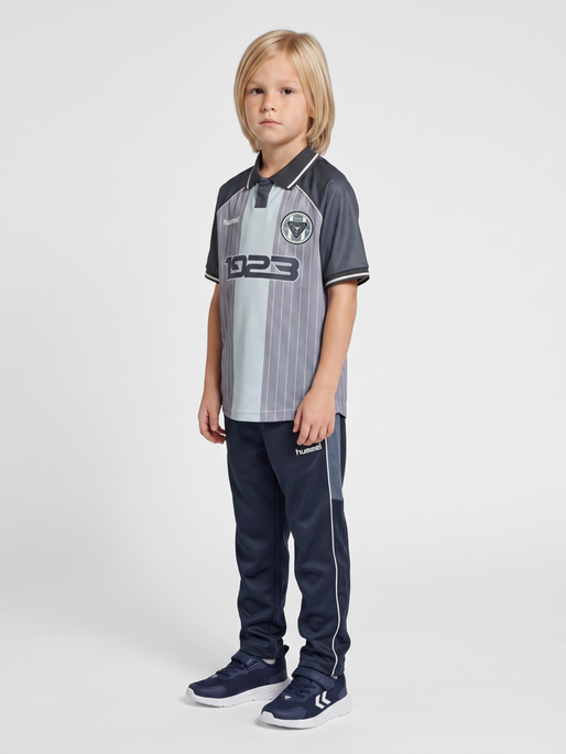 hmlJR LOOSE SOCCER JERSEY S/S, FLINT STONE, model