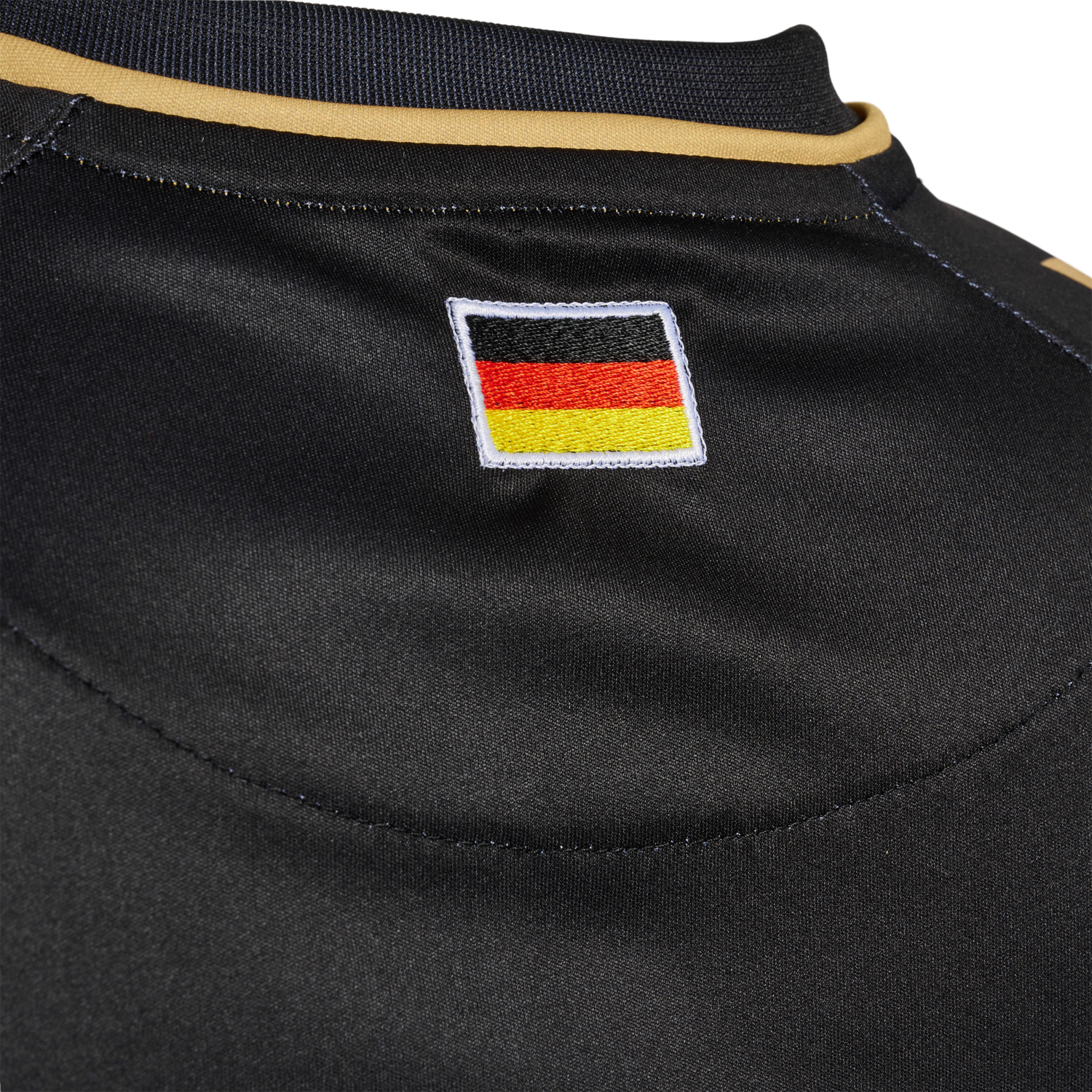 THWK 22/23 AWAY INT JERSEY S/S, 2001, packshot