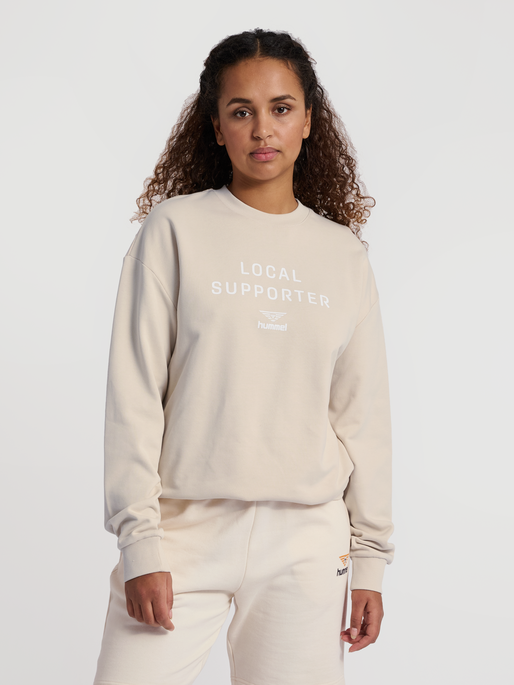 hmlHIVE OWEN SWEATSHIRT, FOG, model