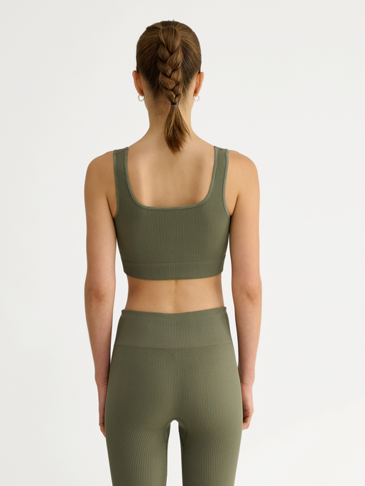 hmlPULSE SEAMLESS RIB BRA, DUSTY OLIVE, model