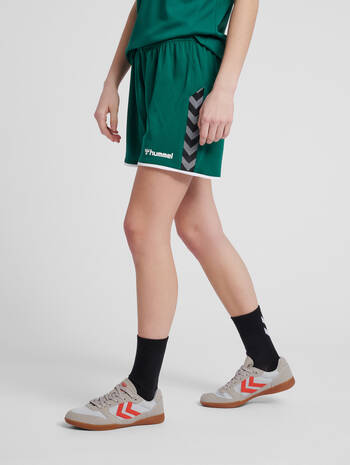 hmlAUTHENTIC POLY SHORTS WOMAN, EVERGREEN, model
