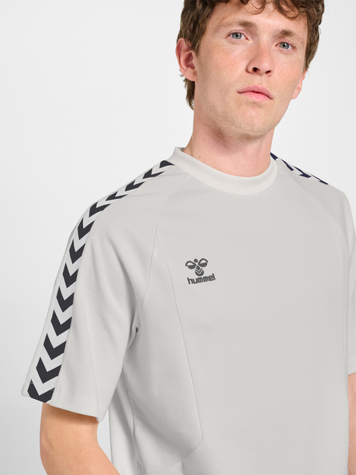 hmlROOT T-SHIRT S/S, BLANC DE BLANC, model