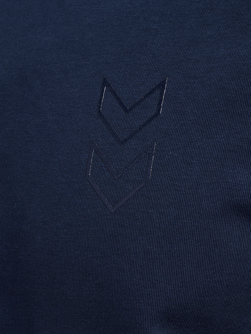 hmlACTIVE SWEATSHIRT, TOTAL ECLIPSE, packshot