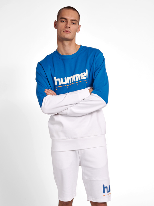 hmlLGC MANFRED SWEATSHIRT, 9001, model