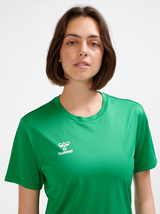 hmlESSENTIAL JERSEY S/S WOMAN, JELLY BEAN, model