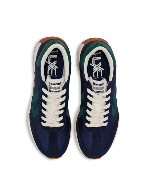 STADION 23, BLACK IRIS, packshot