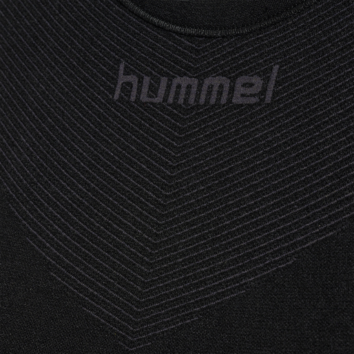 HUMMEL FIRST SEAMLESS JERSEY S/S W, BLACK, packshot