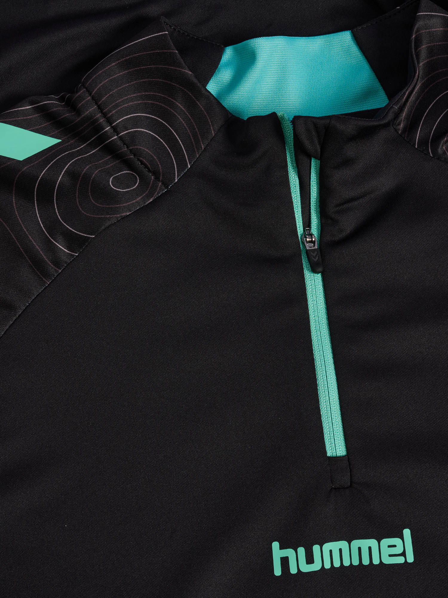 hmlBLAZE 2.0 TRAINING HALF ZIP, BLACK/POOL BLUE, packshot
