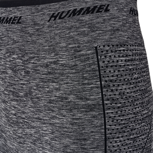 hmlTE CAMI SEAMLESS MW SHORTS, BLACK MELANGE, packshot