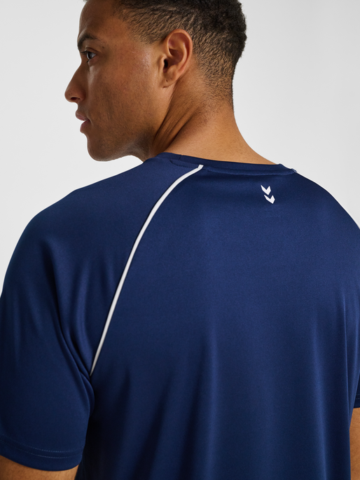 hmlPULSE TRAINING PRINT T-SHIRT SS, DRESS BLUES, model
