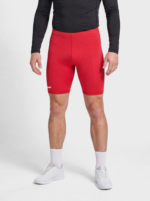 hmlBL ESSENTIAL SHORT TIGHTS, TRUE RED, model