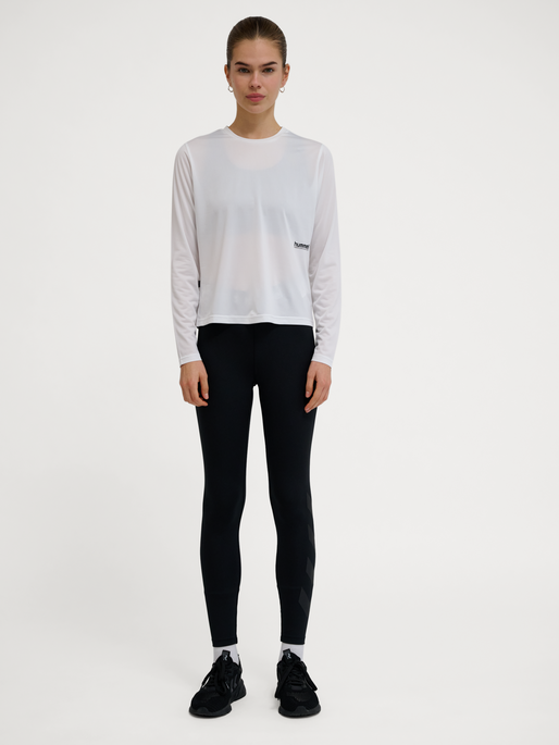 hmlPULSE WORKOUT W T-SHIRT L/S, WHITE, model
