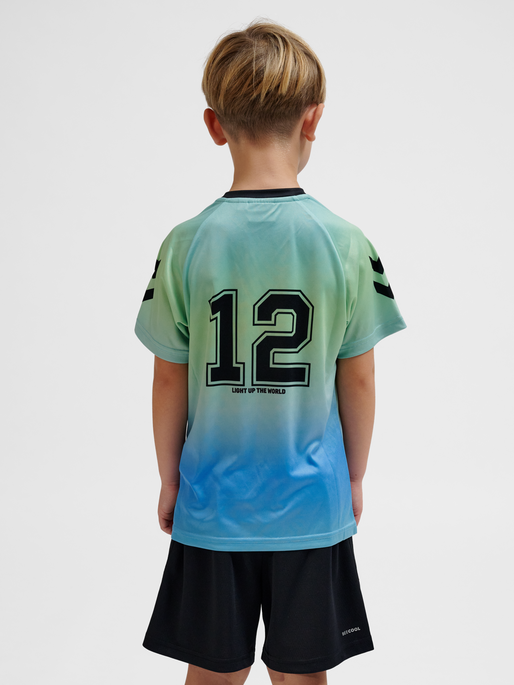 hmlSHIMMER T-SHIRT S/S, LICHEN BLUE, model