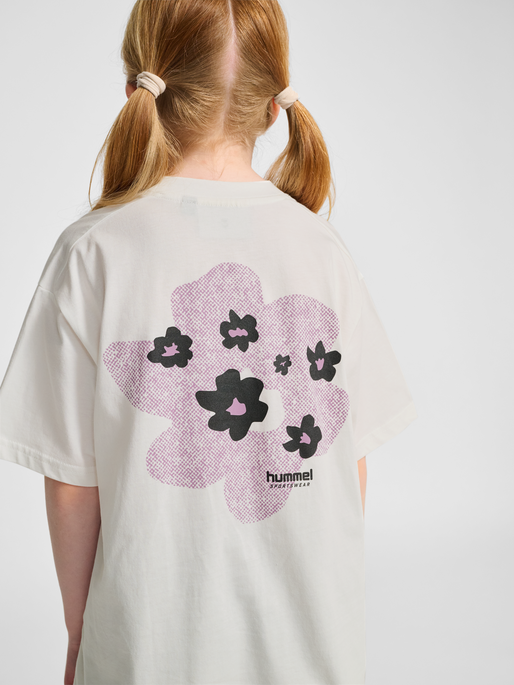 hmlJR LOOSE T-SHIRT S/S STADIUM, BLANC DE BLANC, model