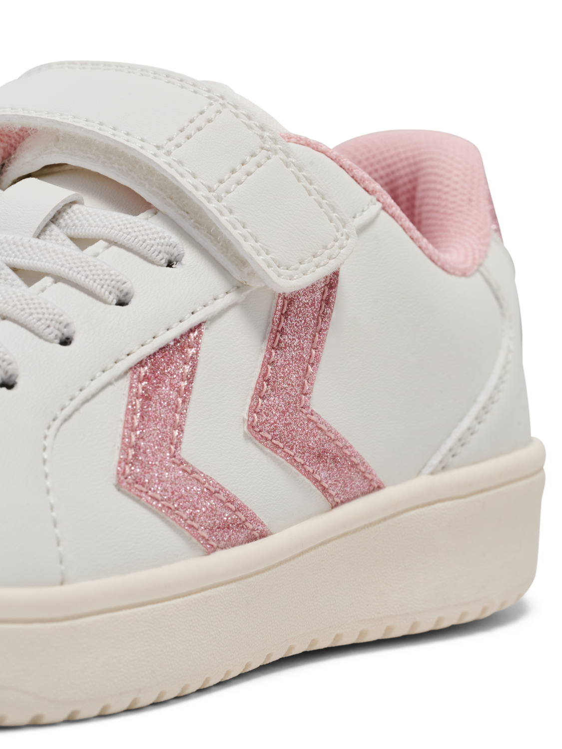 DERBY COURT JR, BRIDAL ROSE, packshot