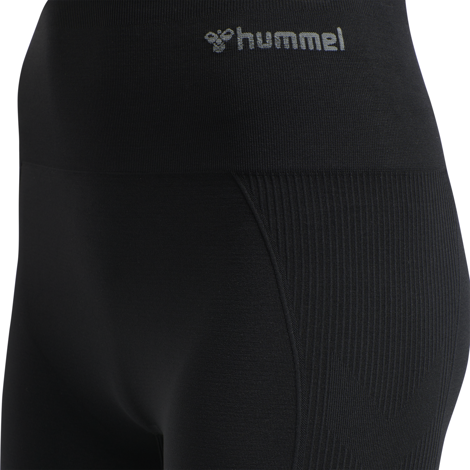 hmlTIF SEAMLESS SHORTS, BLACK, packshot