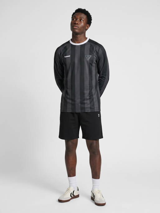 hmlKICK OFF JERSEY L/S, BLACK, model