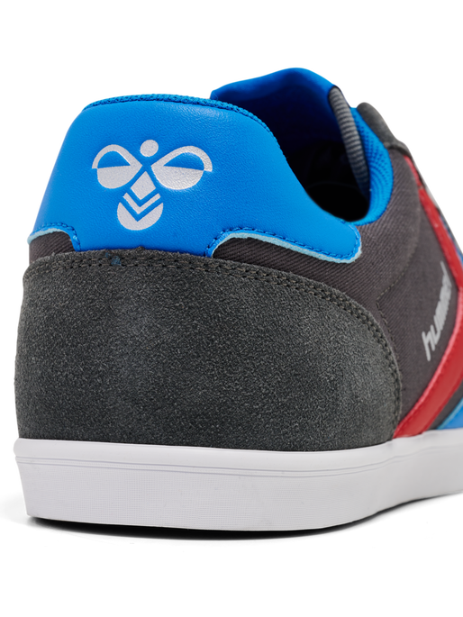 HUMMEL SLIMMER STADIL LOW, CASTLEROCK/RIBBONRED/BRIL BLUE, packshot
