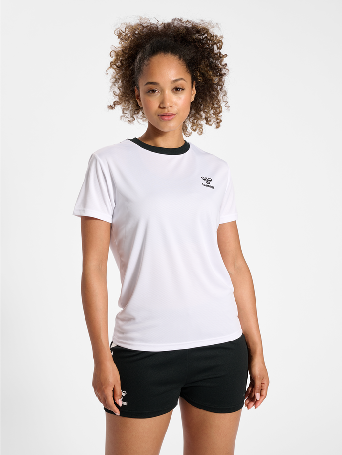 hmlSTALTIC POLY JERSEY S/S WOMAN, WHITE, model
