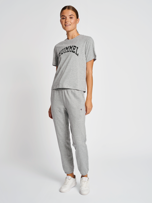 hmlIC GILL LOOSE T-SHIRT, GREY MELANGE, model
