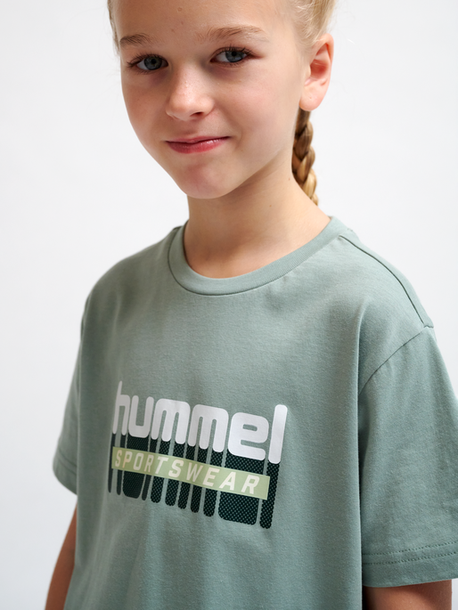 hmlTUKAS T-SHIRT S/S 2-PACK, BLACK IRIS/ICEBERG GREEN, model