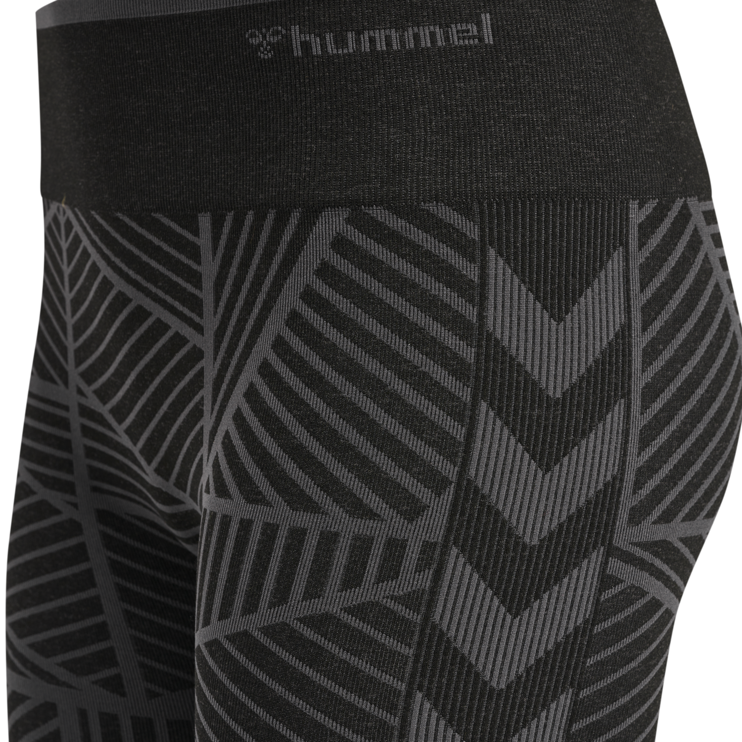 hmlMT ENERGY SEAMLESS MW SHORTS, BLACK/ASPHALT MELANGE, packshot