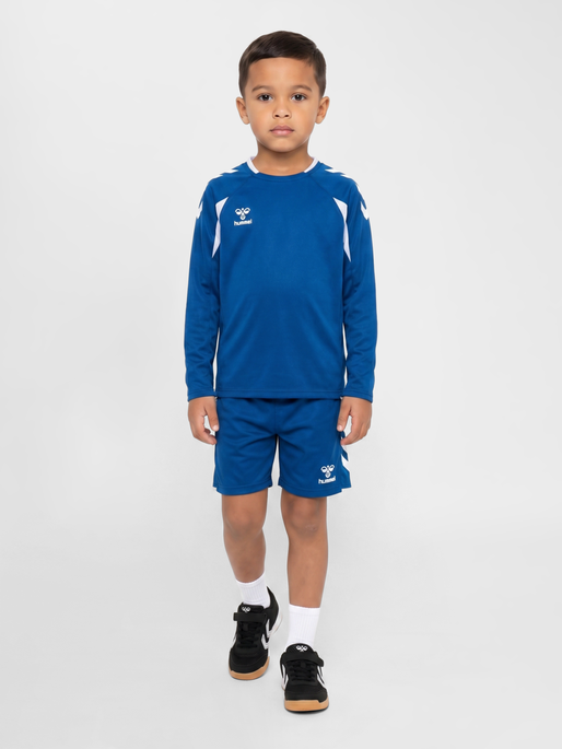 hmlCORE 2.0 SHORTS KIDS, TRUE BLUE/WHITE, model