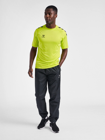 hmlCORE XK CORE POLY T-SHIRT S/S, LIME POPSICLE, model