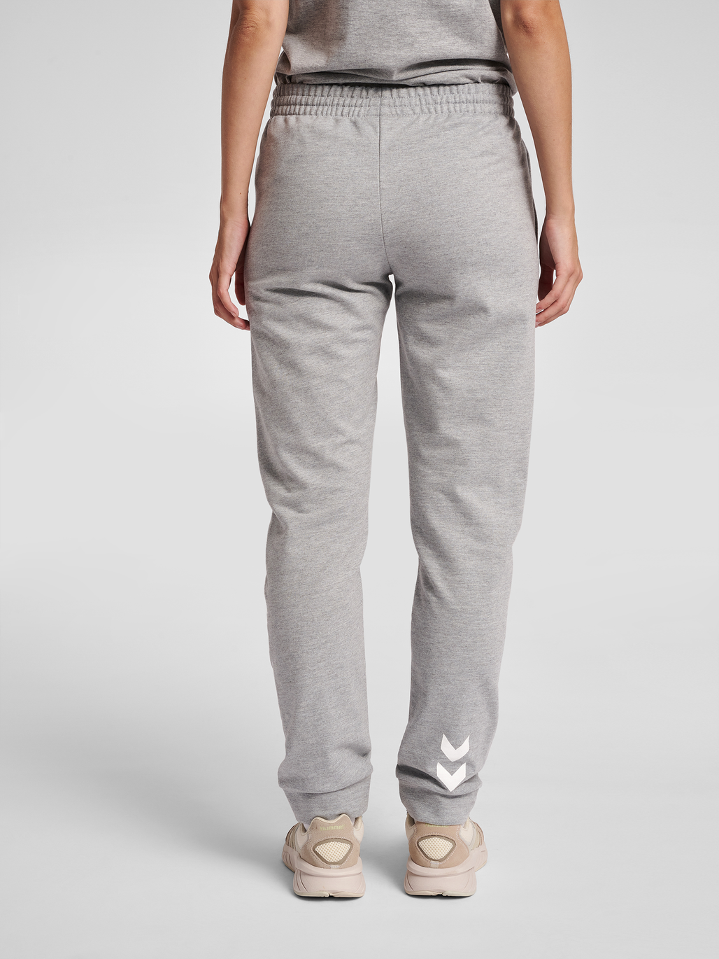 hmlGO COTTON PANT WOMAN, GREY MELANGE, model