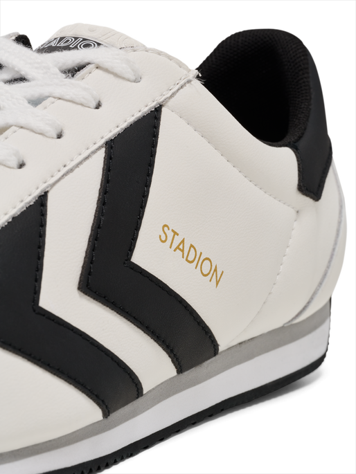 STADION, WHITE/BLACK, packshot