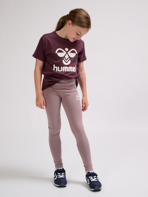 hmlONZE TIGHTS, TWILIGHT MAUVE, model