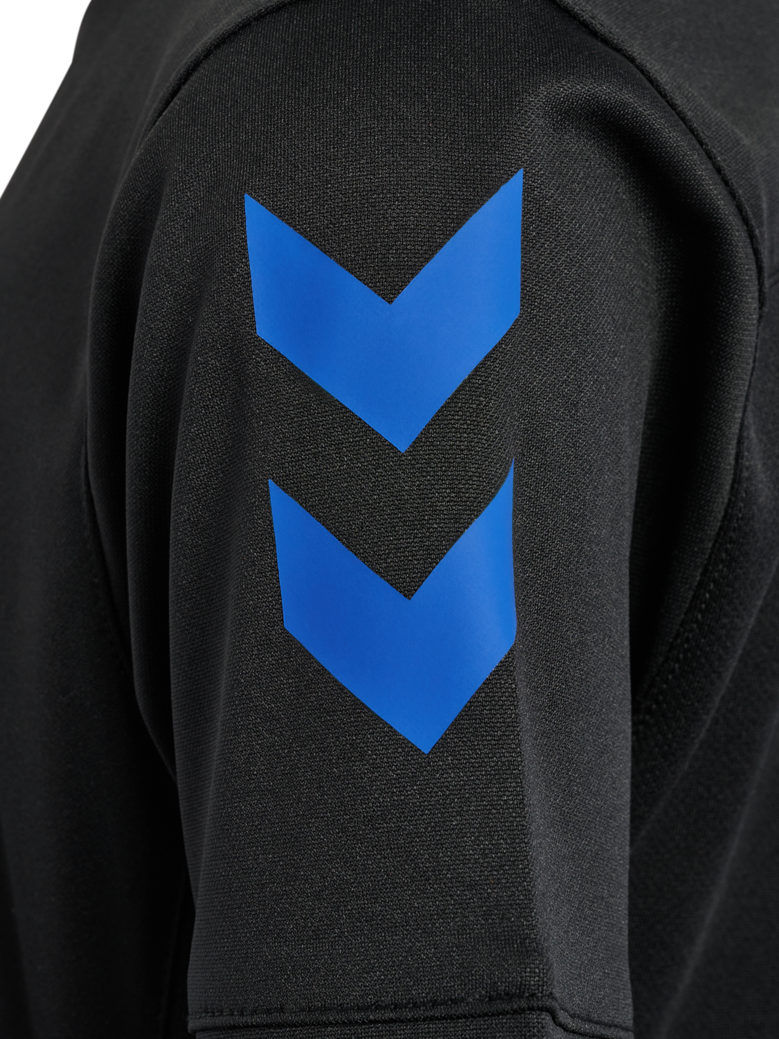 hmlBLAZE CLUB 26 POLY TEE KIDS, BLACK/BLUE, packshot