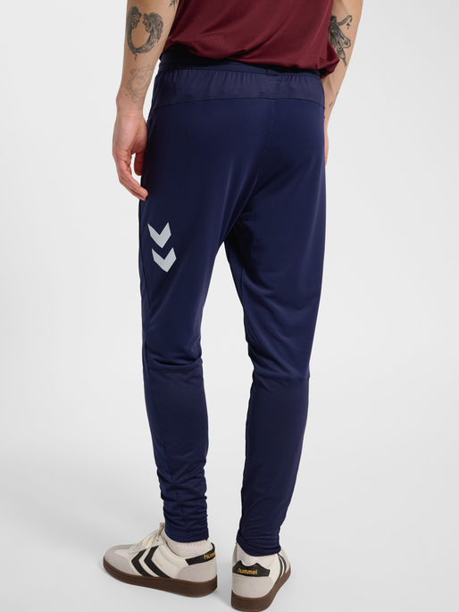 DBU 26 PRO TR FOOTBALL PANTS, PEACOAT, model