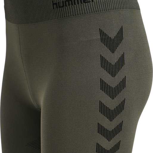 HUMMEL FIRST SEAMLESS TR SHT TIGH W, GRAPE LEAF, packshot