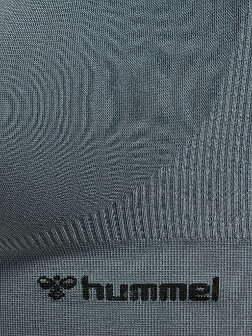 hmlTIF SEAMLESS SPORTS TOP, BALSAM GREEN hmlTIF SEAMLESS SPORTS TOP, BALSAM GREEN, packshot