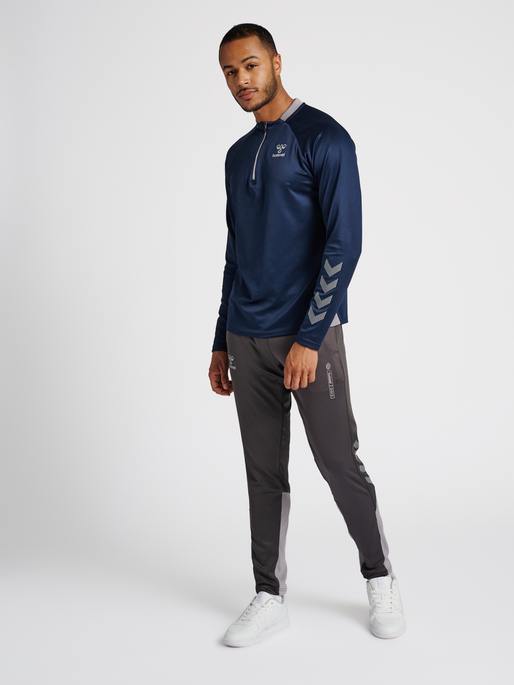 hmlGG12 ACTION HALF ZIP SWEAT, MARINE, model