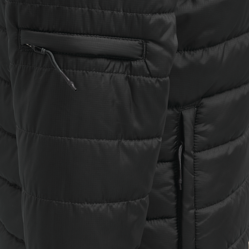 hmlNORTH QUILTED HOOD JACKET WOMAN, BLACK, packshot