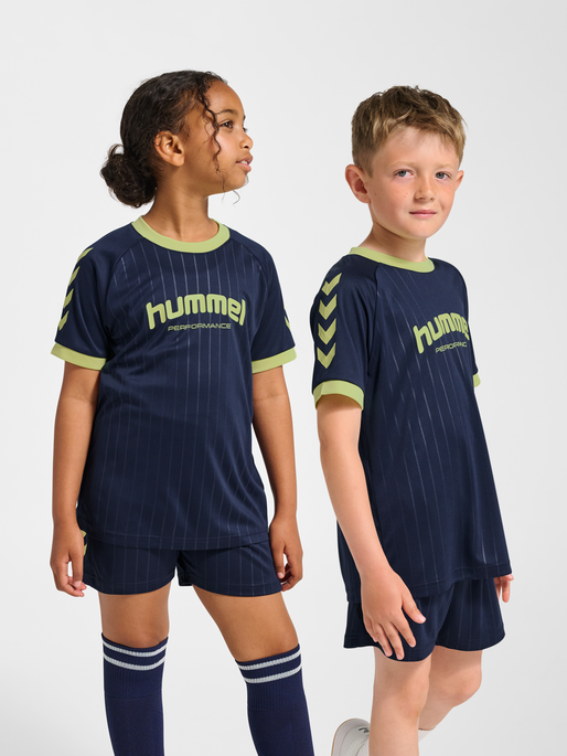 hmlJR GOAL STRIPE T-SHIRT S/S, DRESS BLUES, model