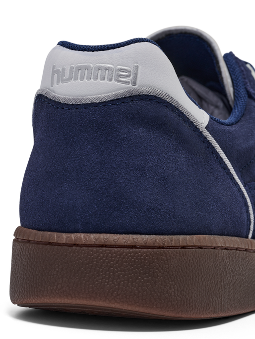 HB TEAM, BLACK IRIS, packshot