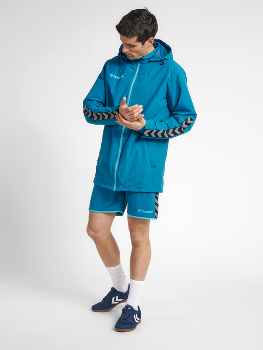 hmlAUTHENTIC ALL-WEATHER JACKET, CELESTIAL, model