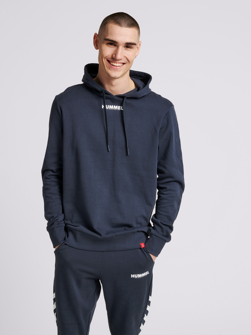 hmlLEGACY HOODIE, BLUE NIGHTS, model