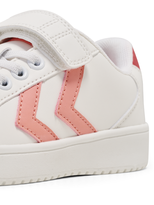 DERBY COURT JR, ROSETTE, packshot