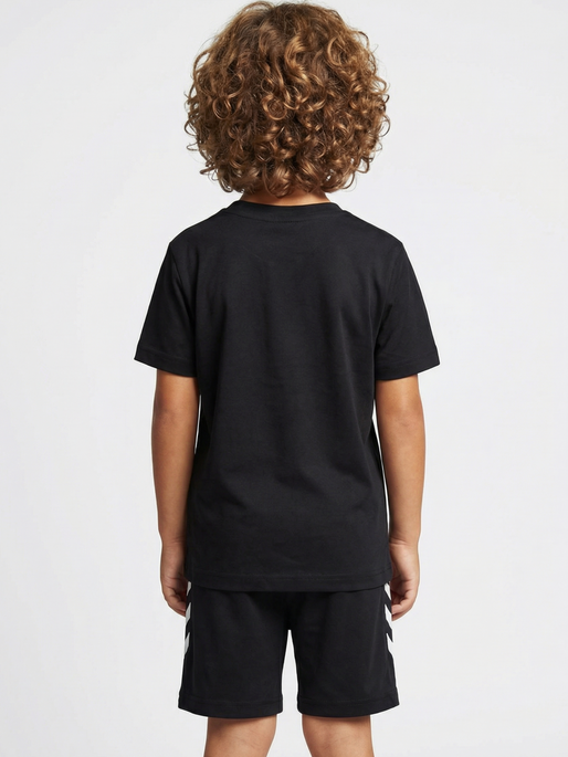 hmlPROMO KIDS SET, BLACK, model