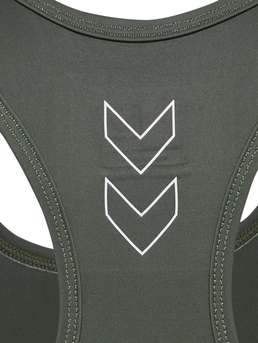 hmlTE FUNDAMENTAL SPORTS BRA, CLIMBING IVY hmlTE FUNDAMENTAL SPORTS BRA, CLIMBING IVY, packshot