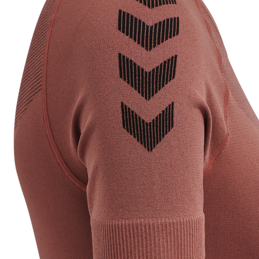 HUMMEL FIRST SEAMLESS JERSEY S/S W, MARSALA, packshot