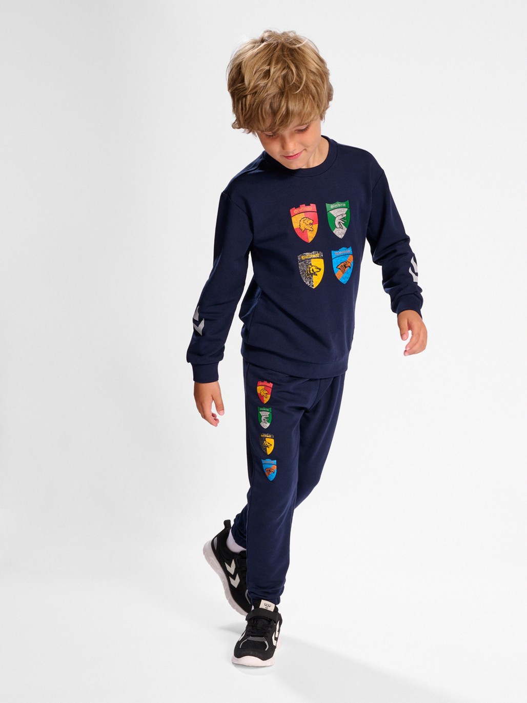 hmlHARRY POTTER TRACKSUIT, 1009, model