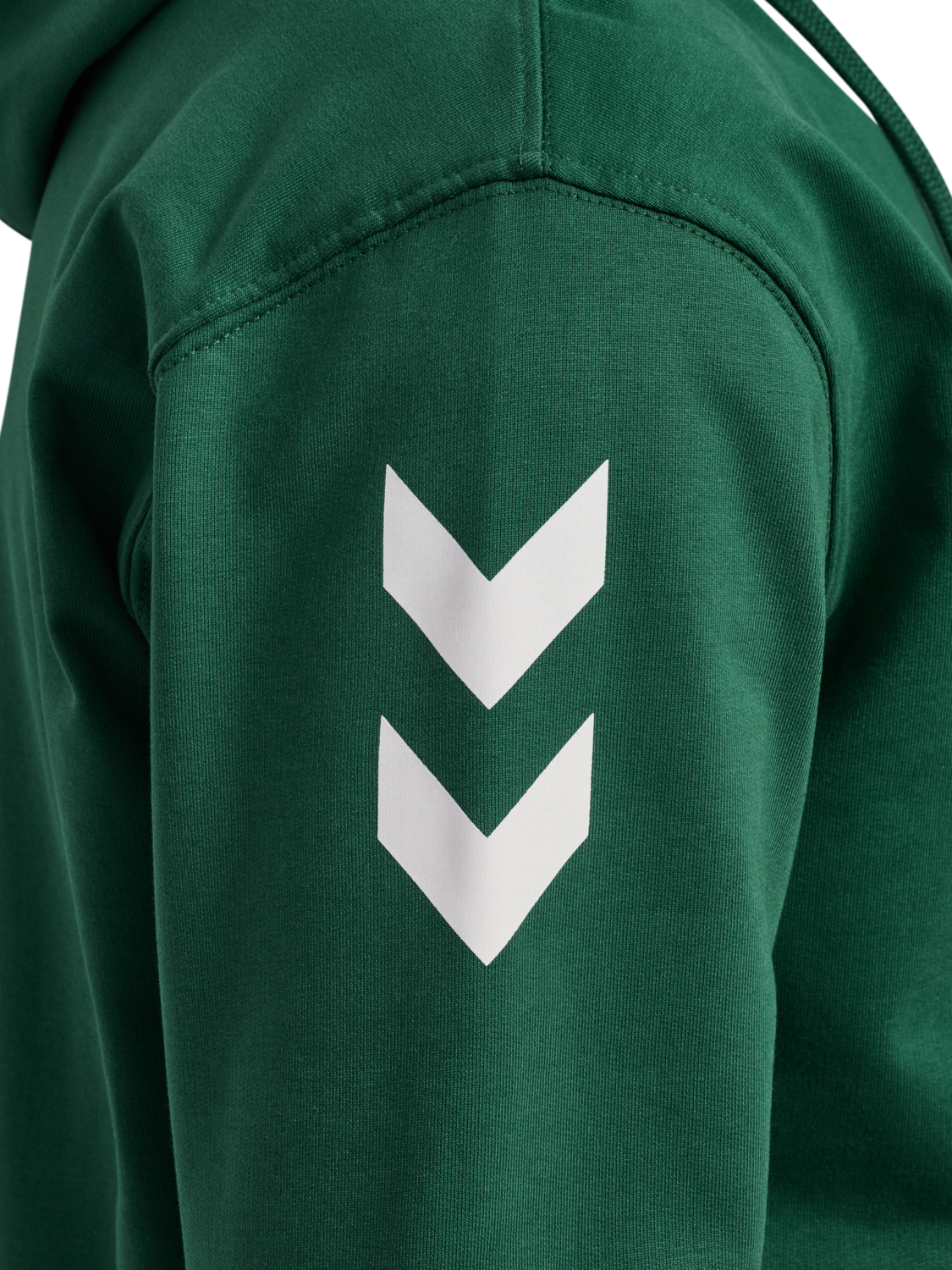 hmlGO 2.0 CHEVRON ZIP HOODIE, EVERGREEN, packshot