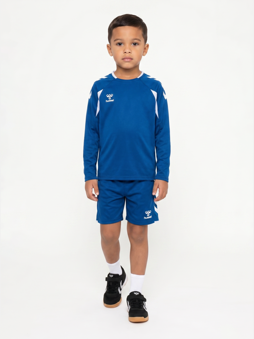 hmlCORE 2.0 SHORTS KIDS, TRUE BLUE/WHITE, model