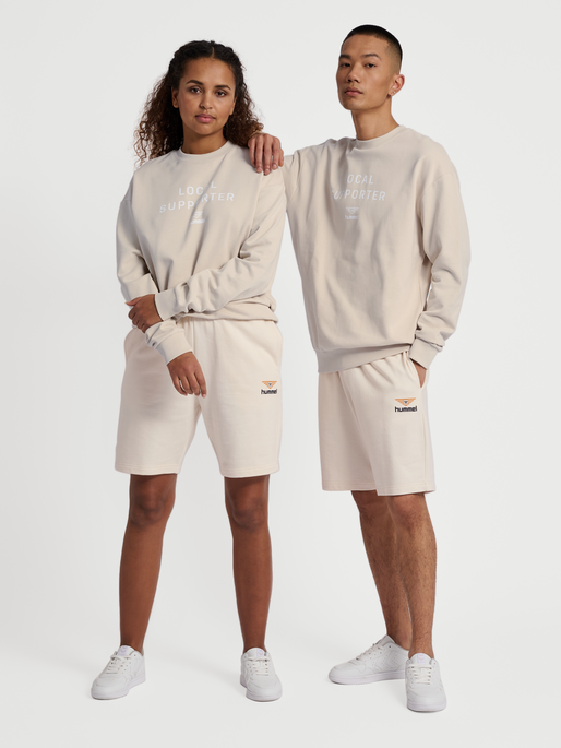 hmlHIVE OWEN SWEATSHIRT, 2939, model